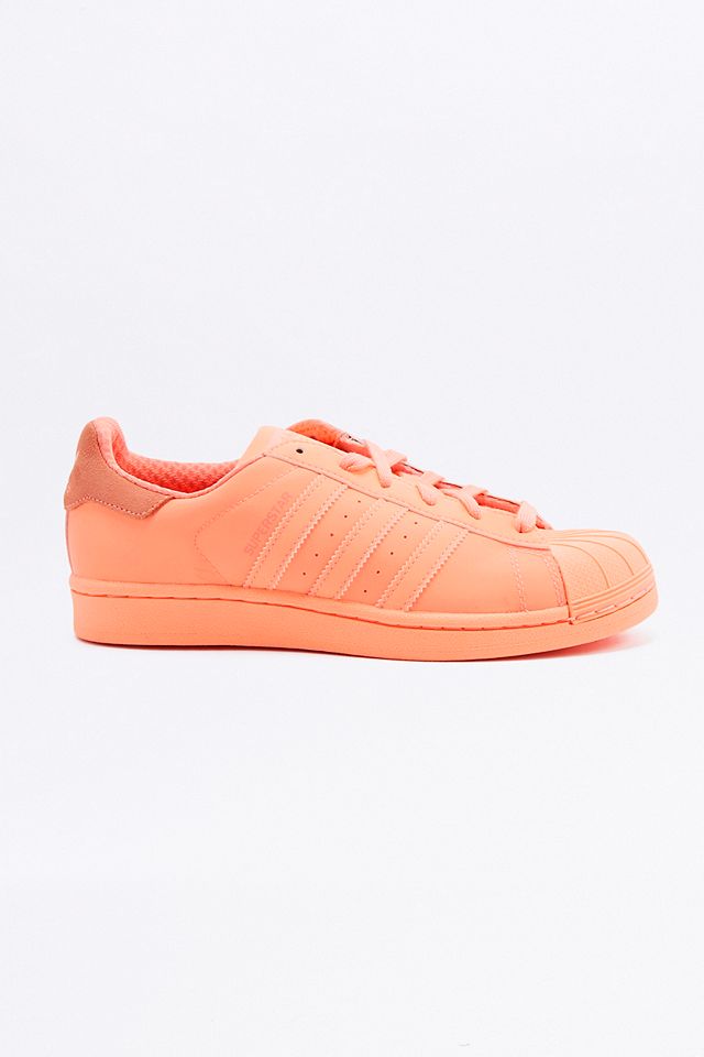 adidas Originals - Baskets Superstar Adicolor corail | Urban ... adidas Originals - Baskets Superstar Adicolor corail | Urban ...