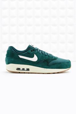 nike air suede trainers