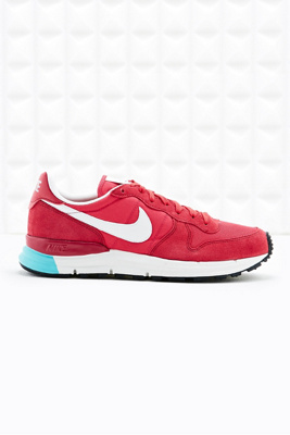 nike internationalist heat rot