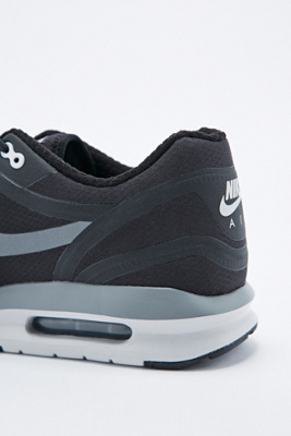 nike water resistant trainers