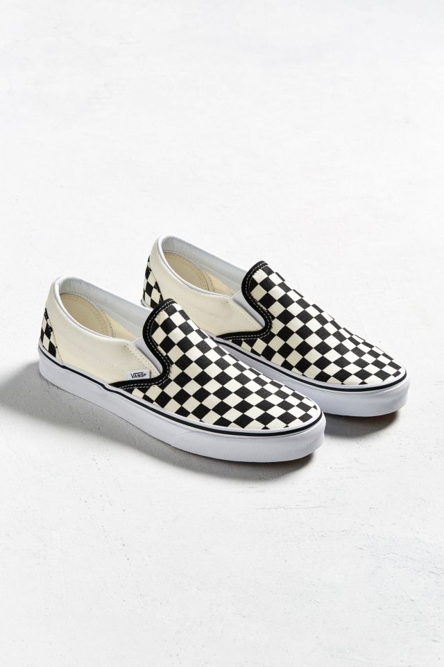 Vans Classic Checkerboard Slip-On Trainers | Urban Outfitters UK