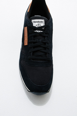 reebok noir daim