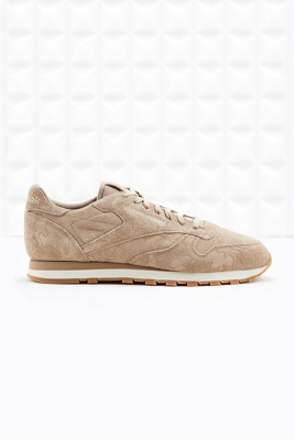 reebok beige trainers