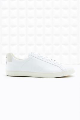 veja trainers all white