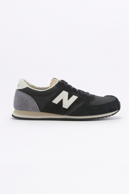 new balance 420 black and grey suede trainers