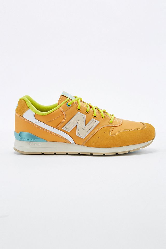 New Balance - Baskets 996 Nylon moutarde fluo | Urban Outfitters FR
