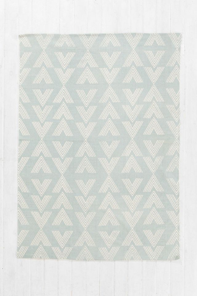 Moa 5x7 Rug in Grey Urban Outfitters UK