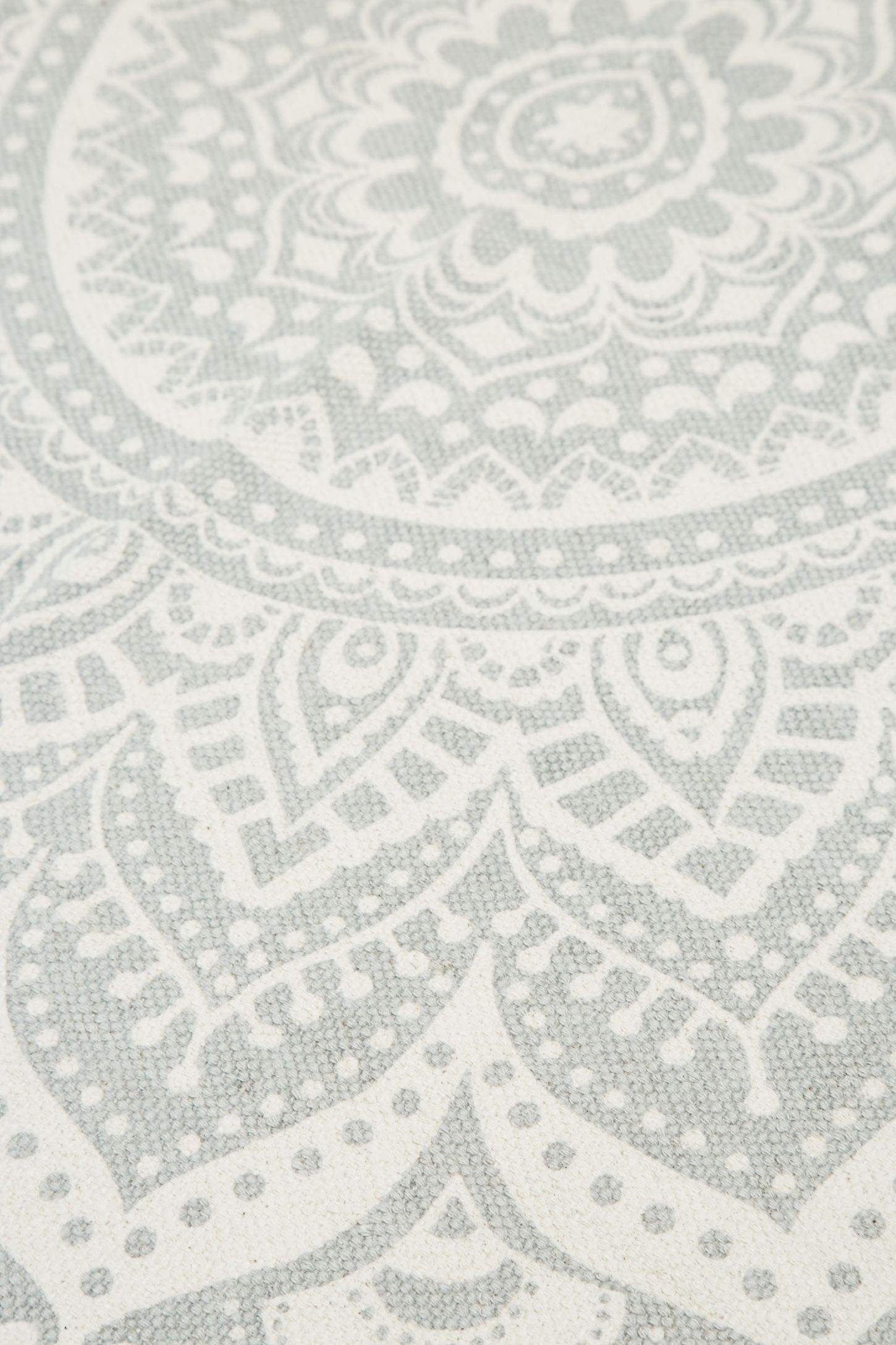 Tapis Sahara à Motif Médaillon 3x5 Gris Urban Outfitters Fr