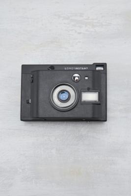 Lomography Lomo’Instant Mini Black Camera | Urban Outfitters UK