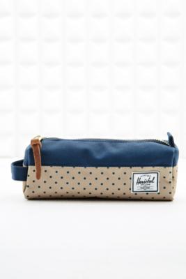 herschel settlement pencil case