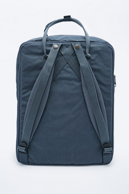 fjallraven kanken maxi backpack