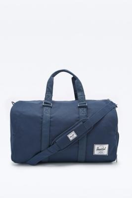 herschel duffle bag urban outfitters