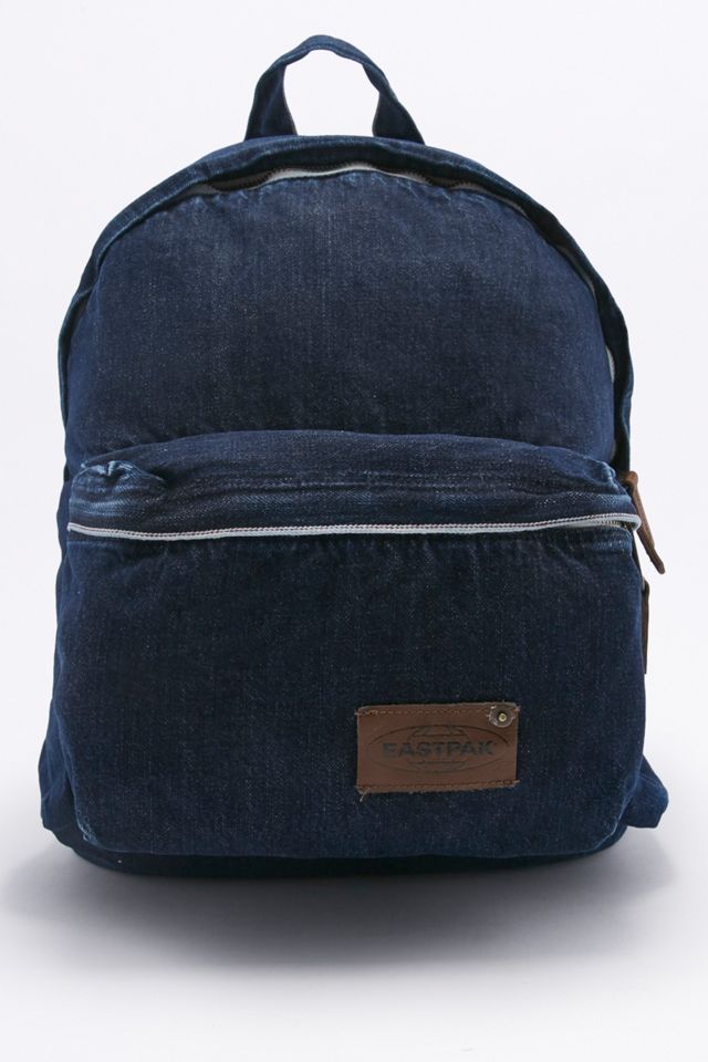 Eastpak Gepolsterter Rucksack „Pak'R“ in verwaschenem Indigo Urban