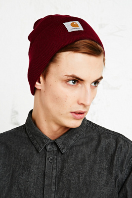 burgundy carhartt beanie
