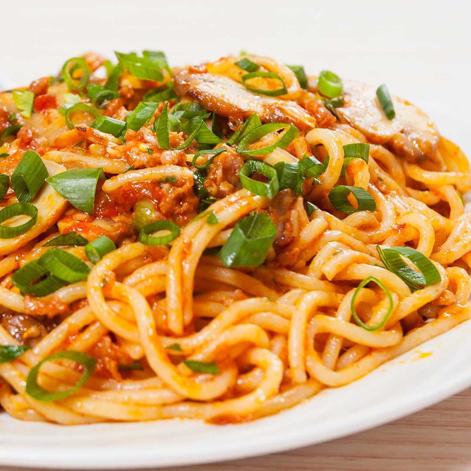 Spaghetti mit Champignon-Bolognese