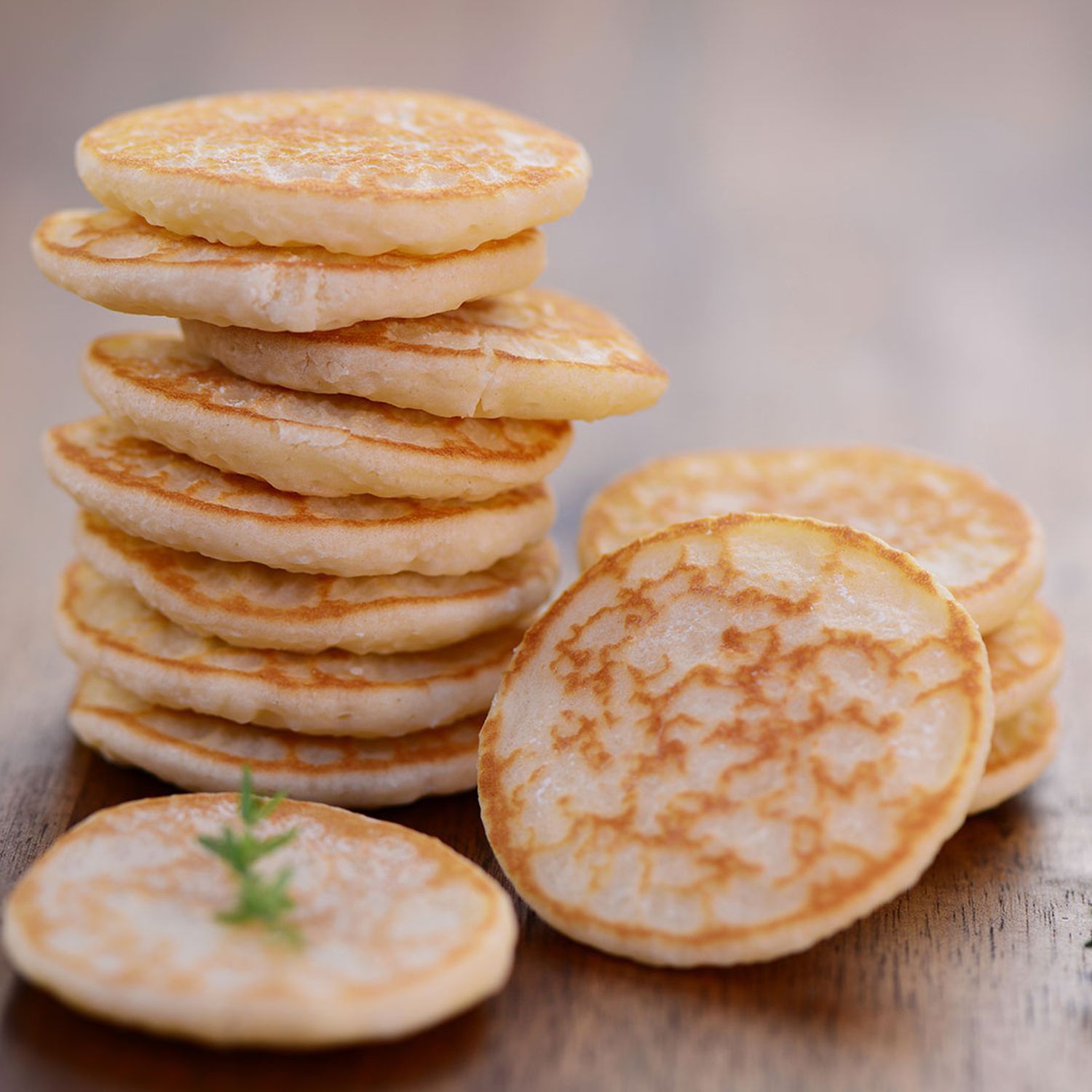 Dinkel Blinis Mit Avocado Schoko Creme Und Honig Cottage Cheese Hofer Rezeptwelt