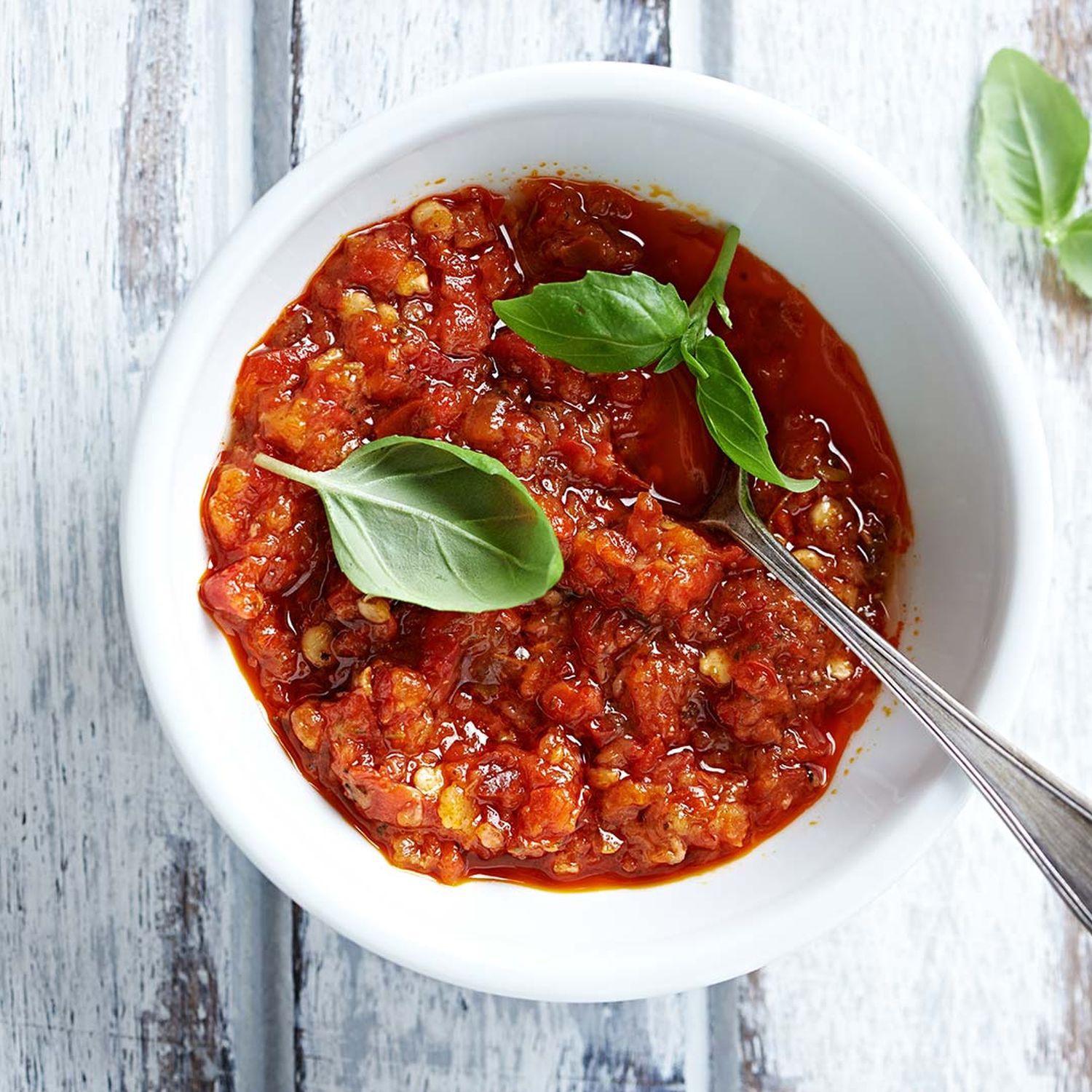 Rotes Paprika-Pesto Rezept | HOFER Rezeptwelt