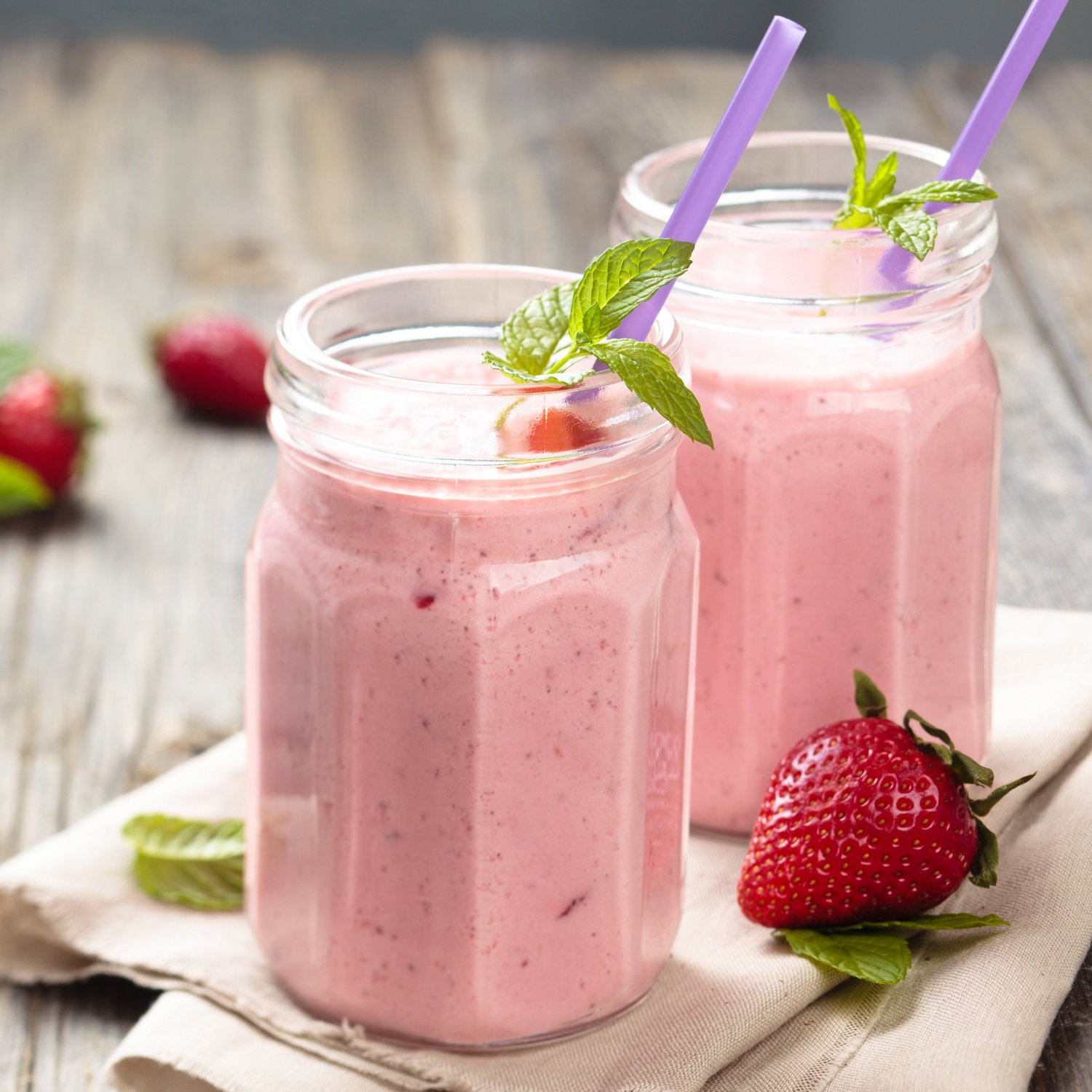 Erdbeer-Milchshake mit Eis | ALDI Rezeptwelt