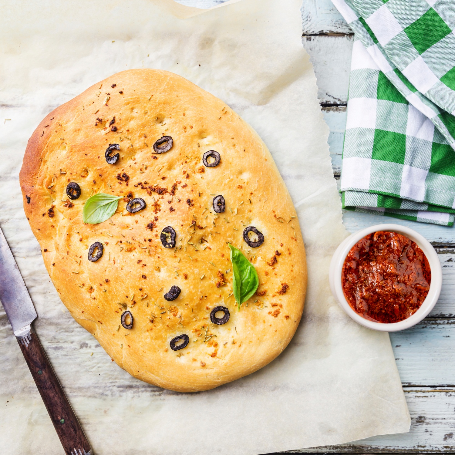 Fladenbrot mit Pesto und Oliven ALDI Rezeptwelt