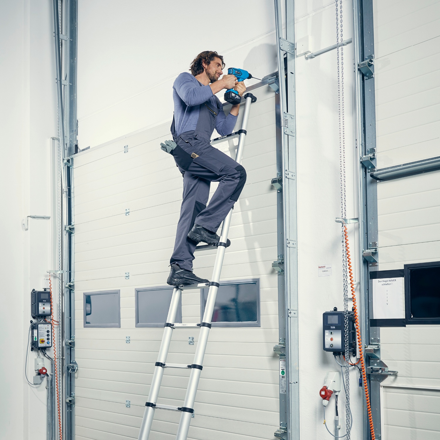 WORKZONE® AluminiumTeleskopleiter ALDI SÜD