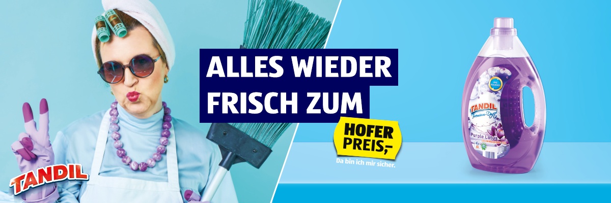 Eine Frau mit Reinigungsutensilien. Daneben eine Abbildung des Tandil Waschmittels.