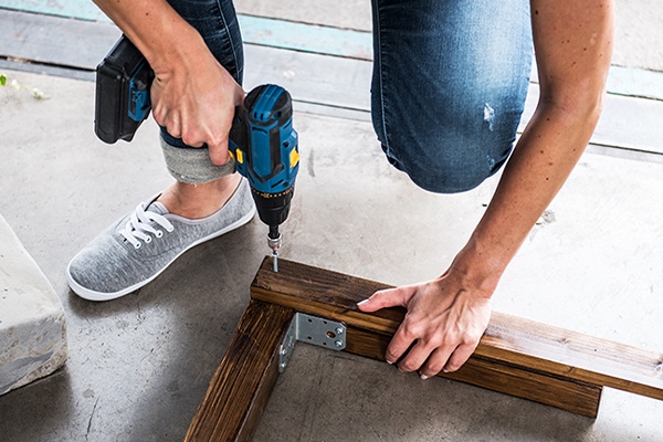 Einzelne Hölzer als Rahmen zusammensetzen