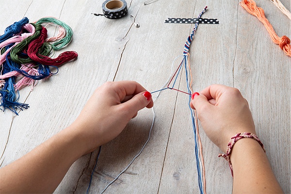 Freundschaftsarmband selbst knüpfen