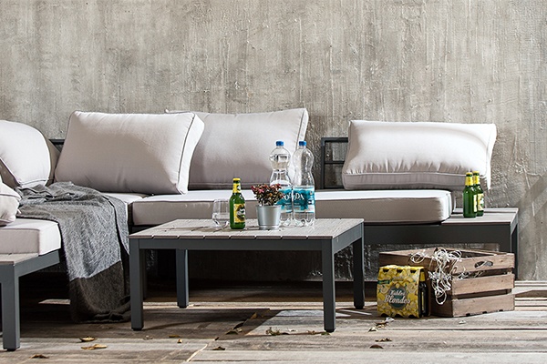 Sommer-Deko für eine gemütliche Terrasse