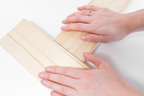 Holz aneinandergeleimt