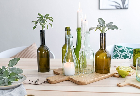 DIY Upcycling-Idee Aus einer Weinflasche coole Trinkgläser machen