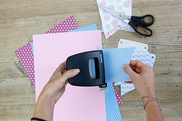 Butes Papier, Locher