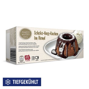 FINEST BAKERY Schoko-Nusskuchen im Hemd mit Soße