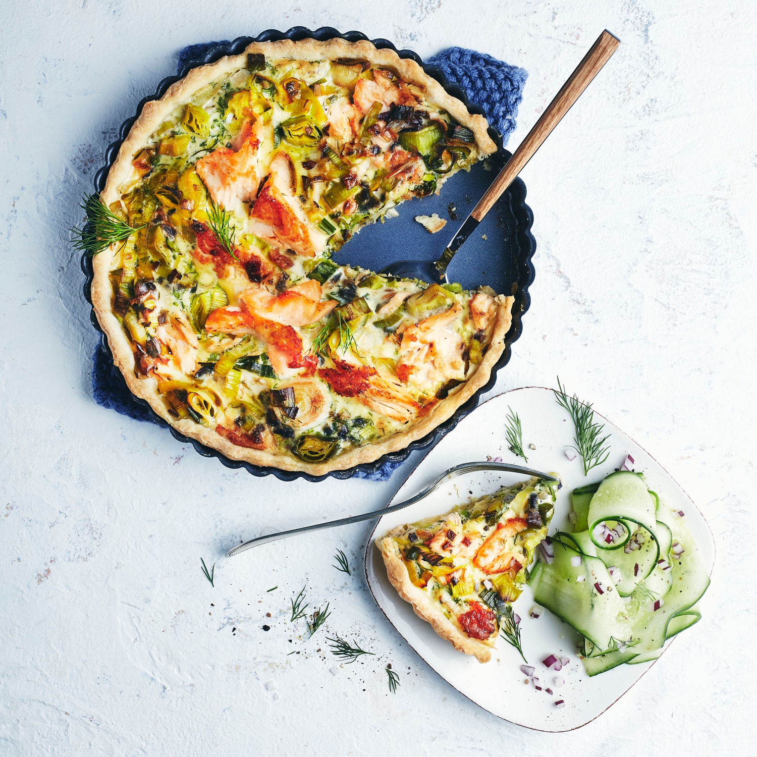 Lachs-Lauch-Quiche mit Gurkensalat | ALDI Rezeptwelt