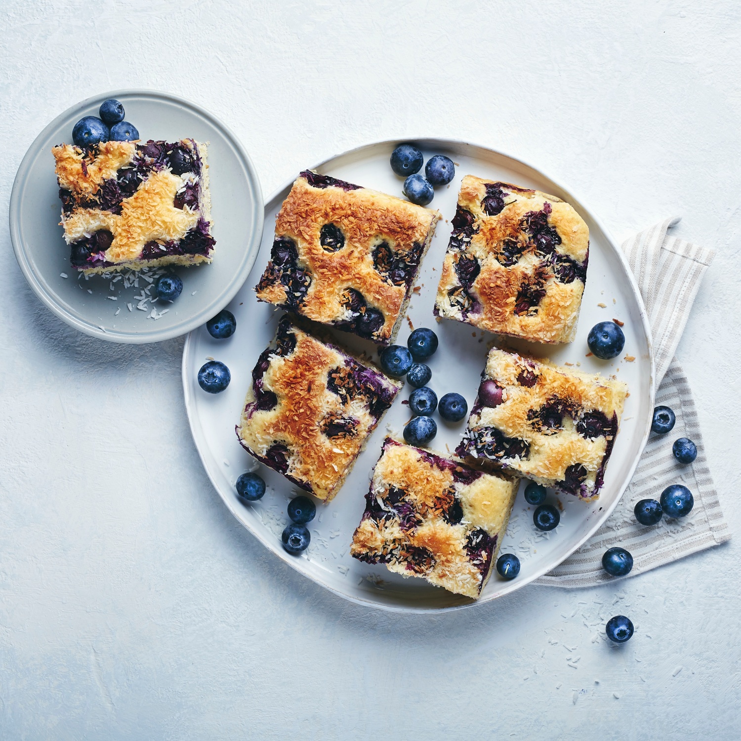 Buttermilch-Blaubeer-Blechkuchen | ALDI Rezeptwelt