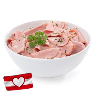 Wurstsalat mit Essig und Öl