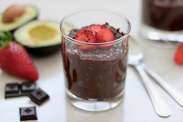 Schokoladencreme mit Erdbeeren