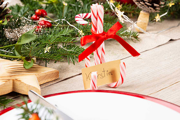 Namensschild mit Zuckerstange