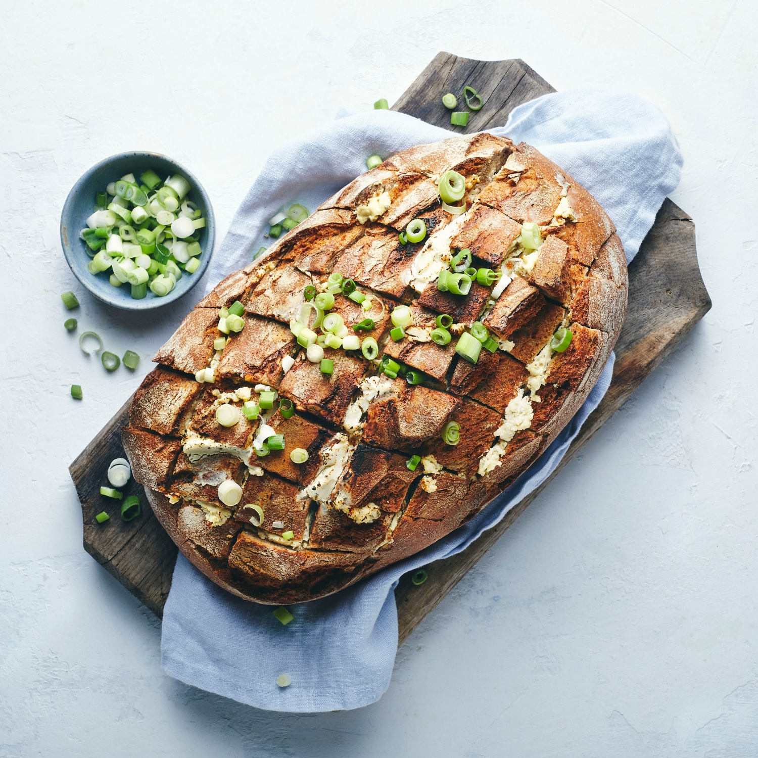 Partybrot mit Kräuter-Frischkäse | ALDI Rezeptwelt