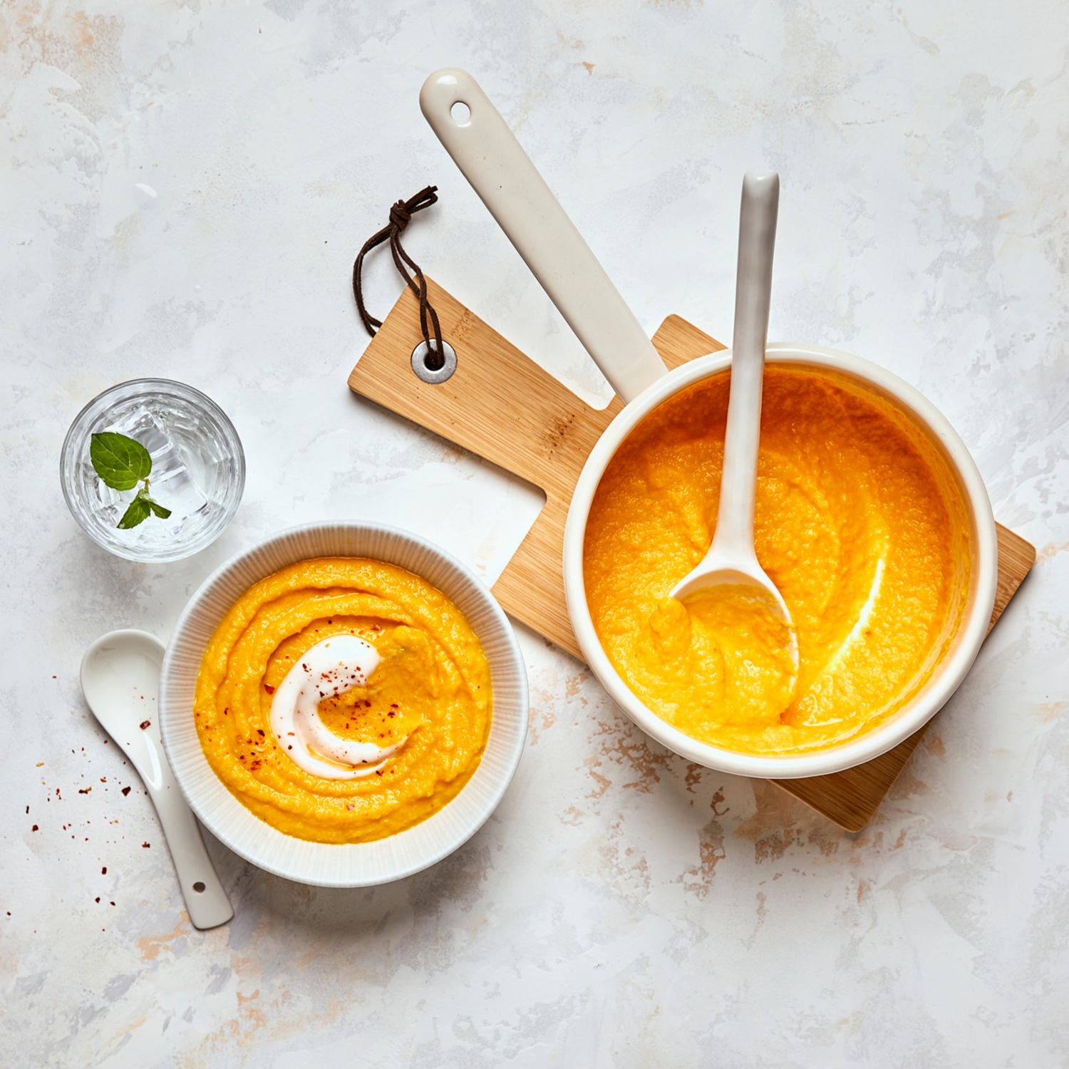 Kalte Möhren-Orangen-Suppe