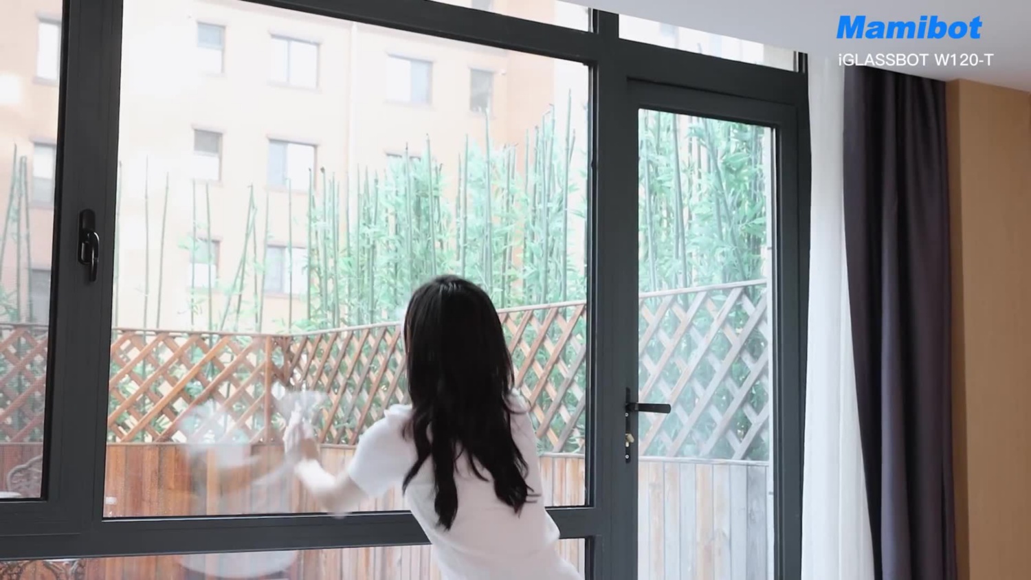 MAMIBOT Robotski pomivalec oken W 120-T