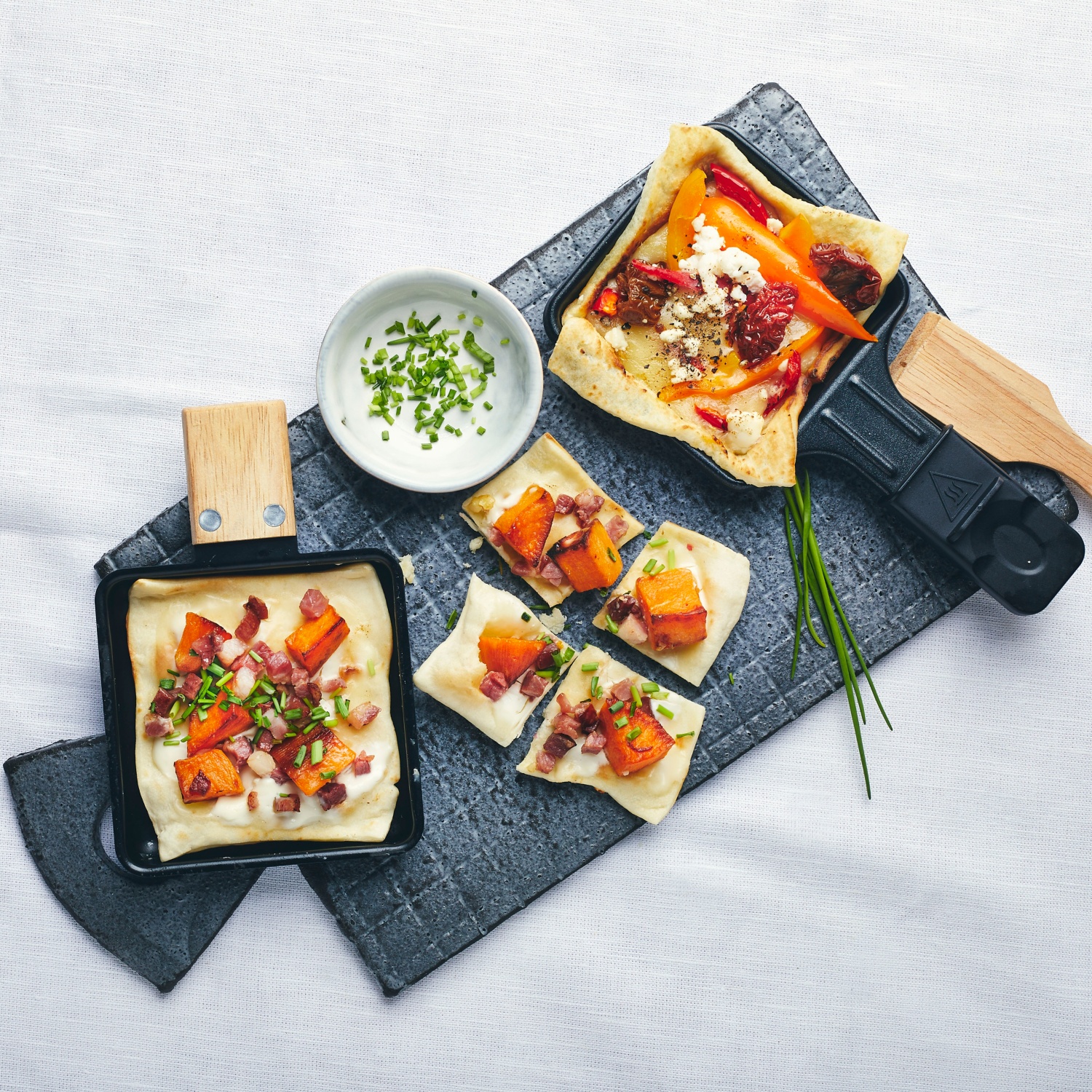 Raclette-Gemüse-Quiche mit getrockneten Tomaten und Feta