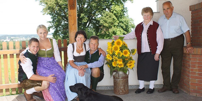 Familie Stadlmayr - FairHOF Bauern