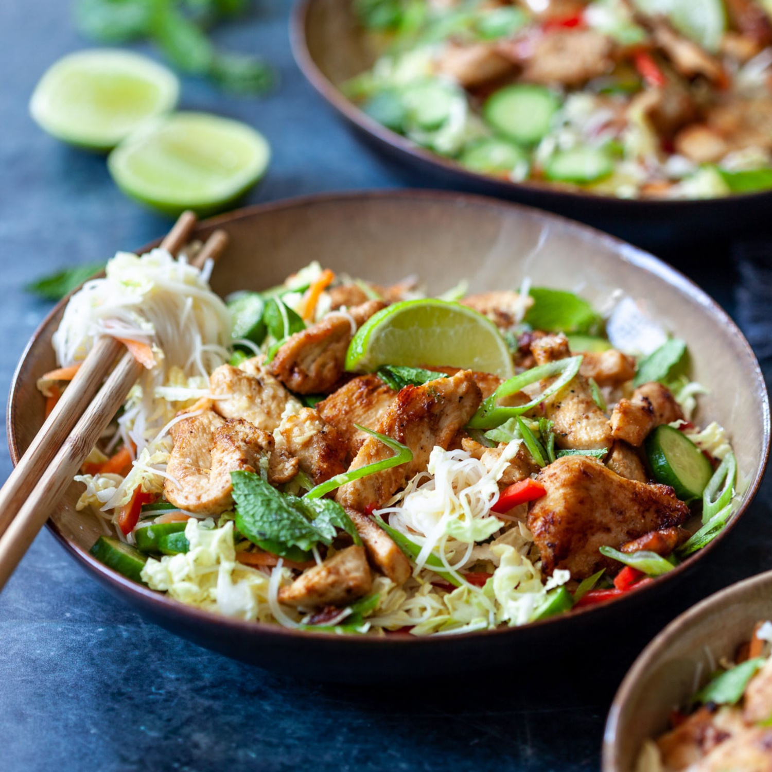 Thai Nudelsalat mit Huhn