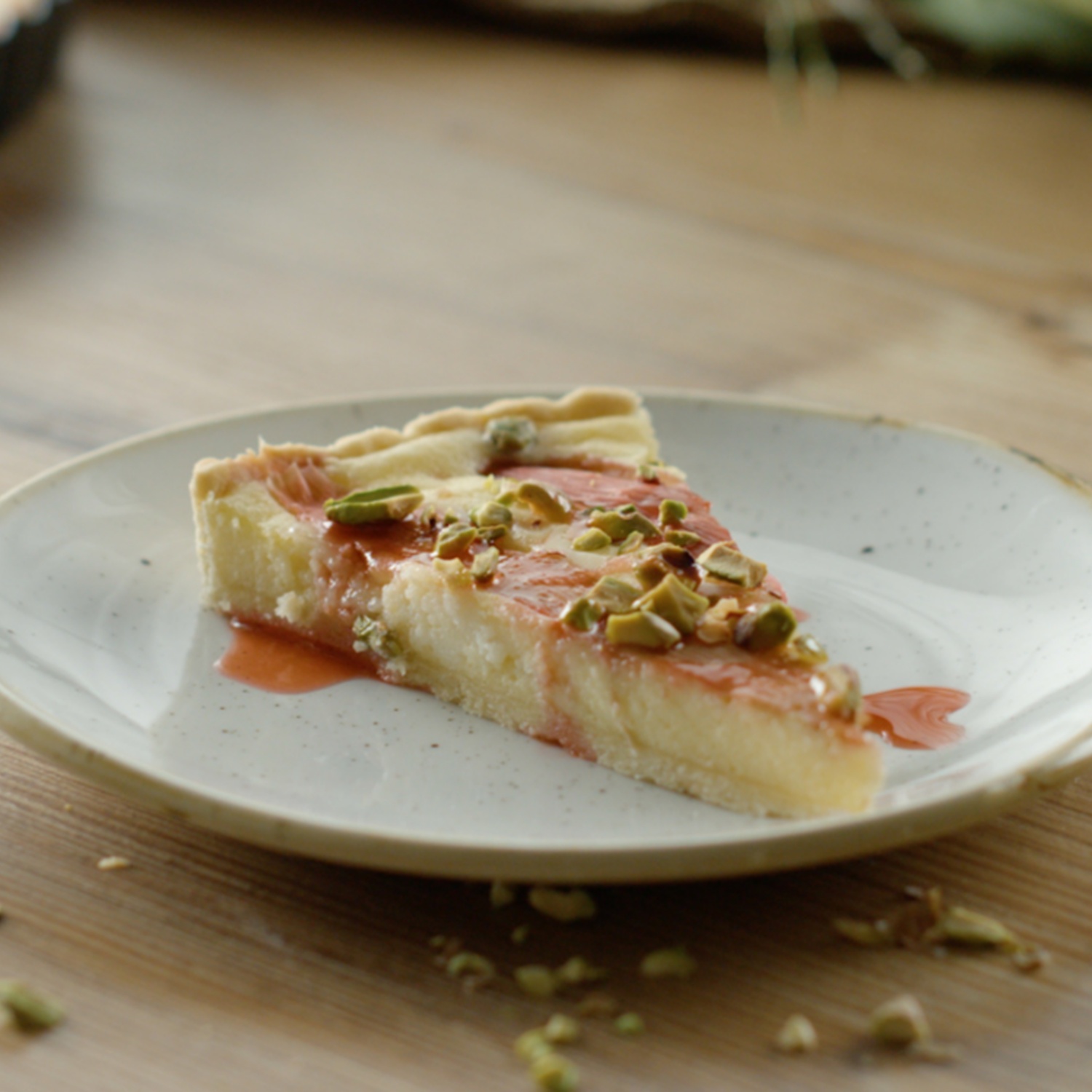 Rhabarber-Grieß-Tarte Rezept | HOFER Rezeptwelt