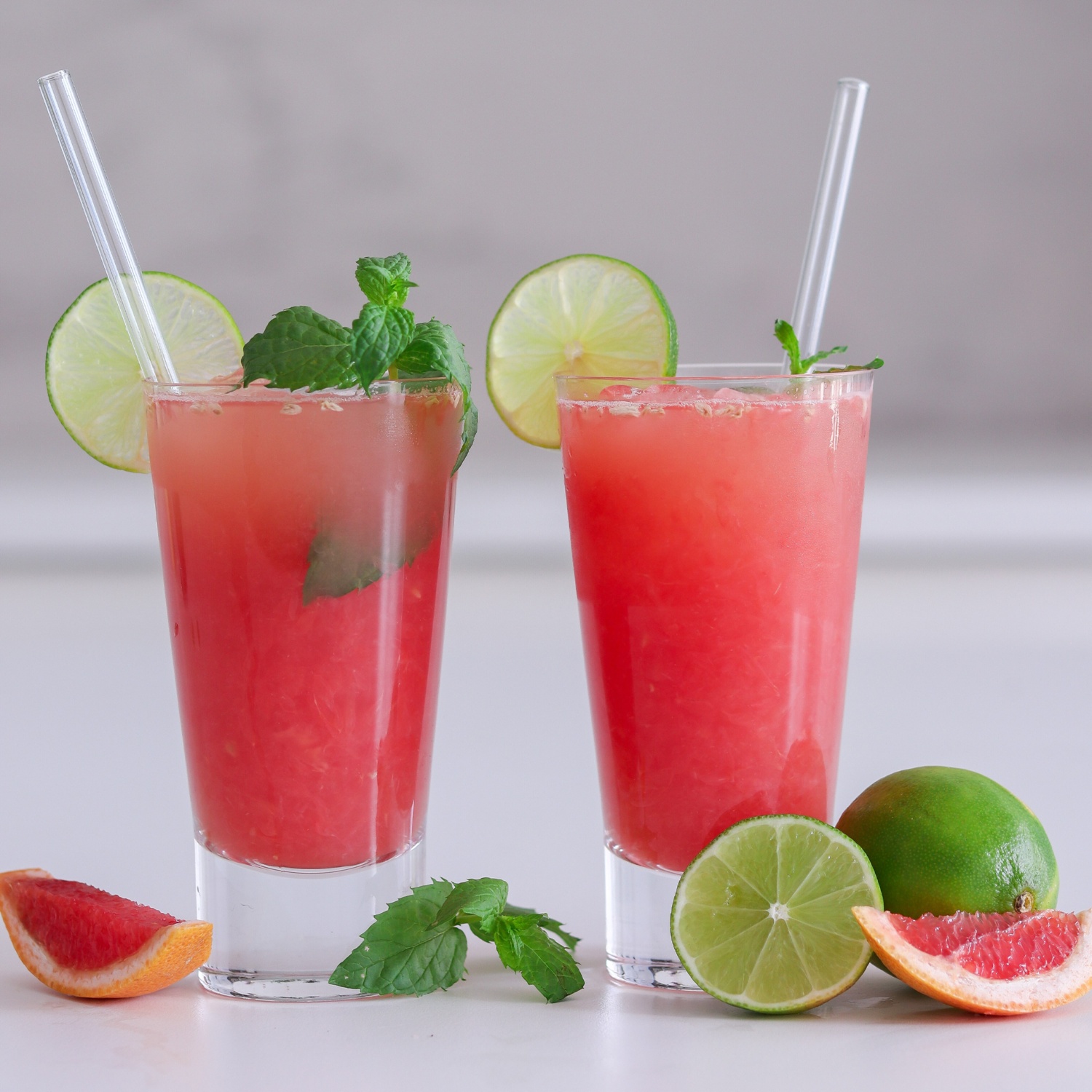 Alkoholfreier Grapefruit Cocktail
