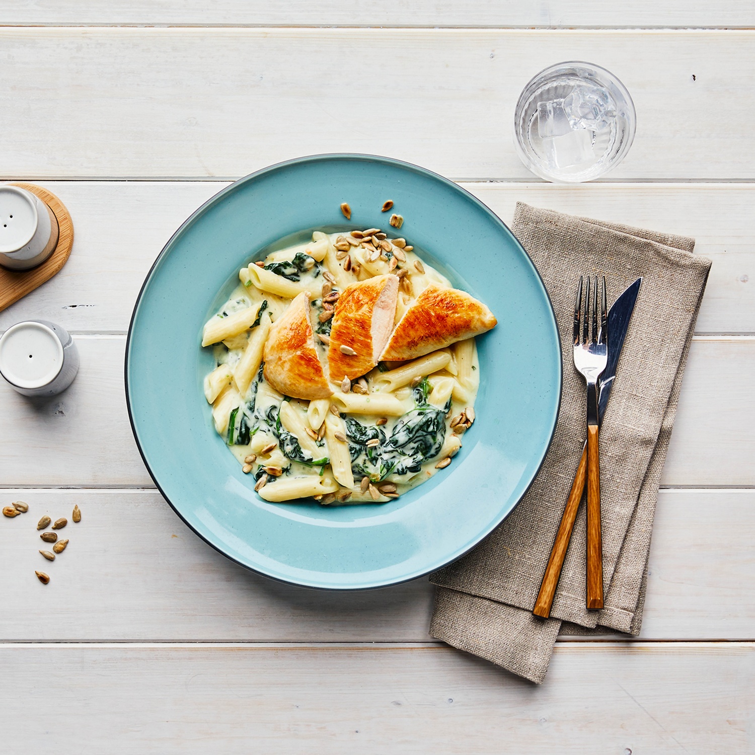 Putenfilet mit Spinat-Gorgonzola-Pasta | ALDI Rezeptwelt