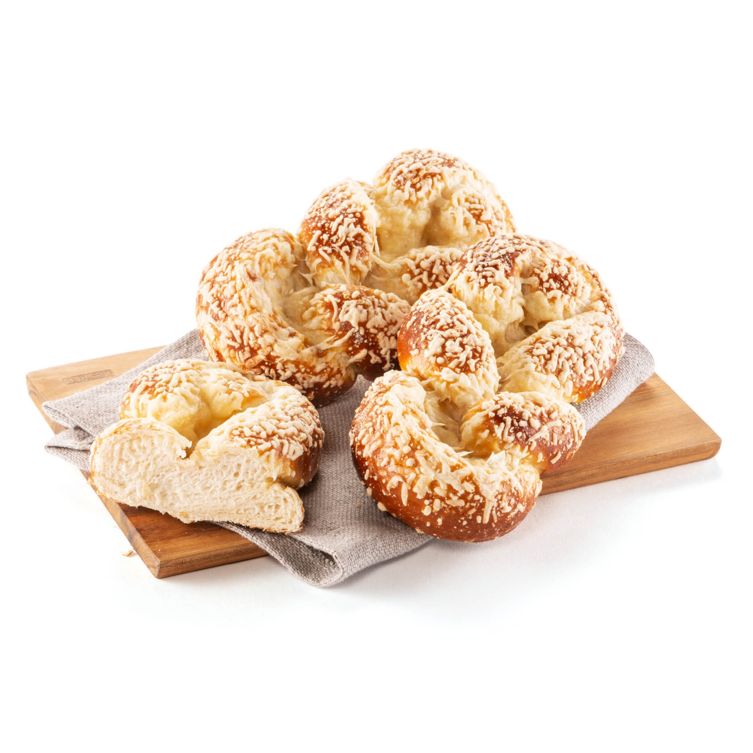 Bajor jellegű fonott kifli, sajttal megszórva, 100 g