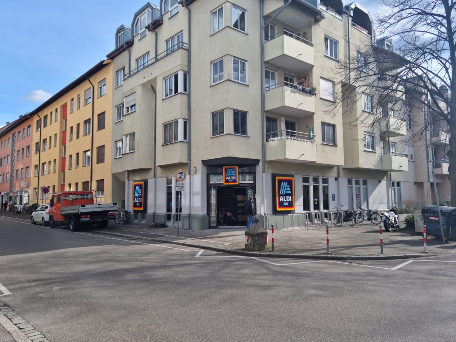 Kompakt-Filiale in Freiburg