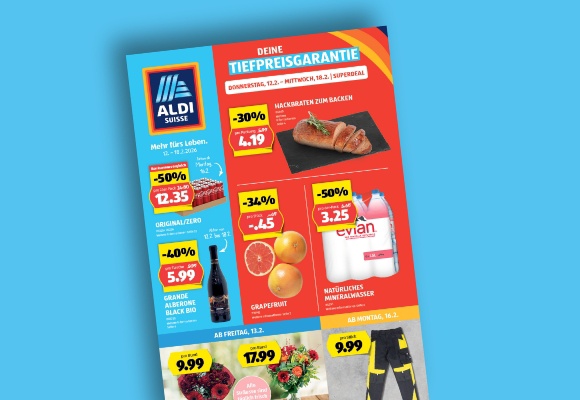 Das online ALDI SUISSE-Flugblatt wird auf einem Tablet betrachtet.