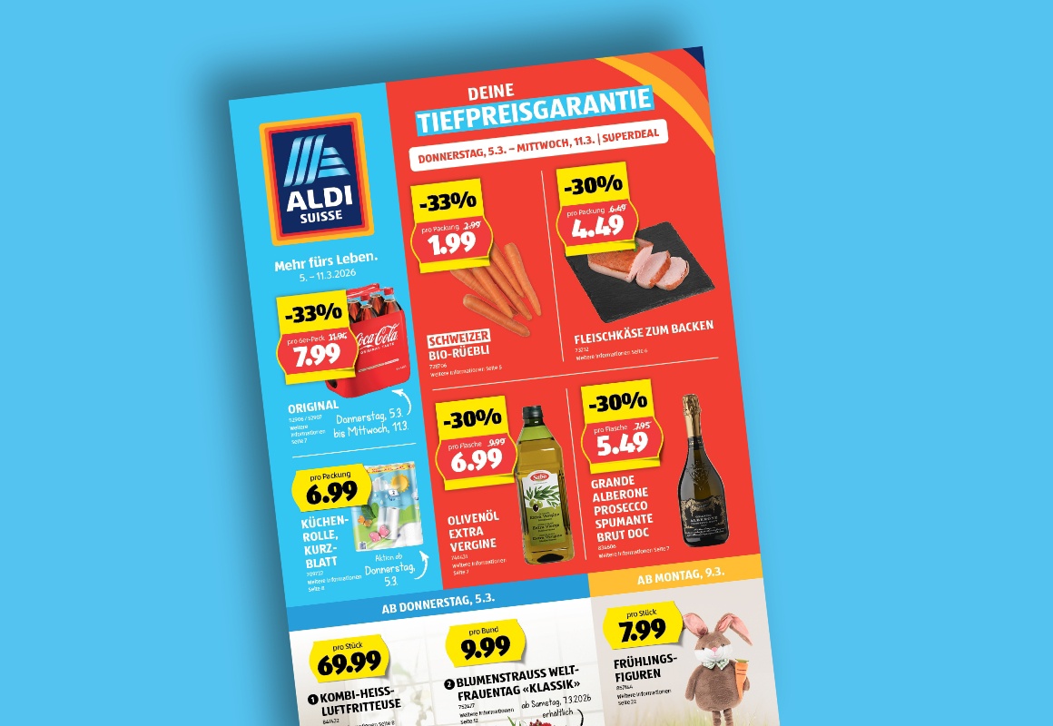 Das online ALDI SUISSE-Flugblatt wird auf einem Tablet betrachtet.